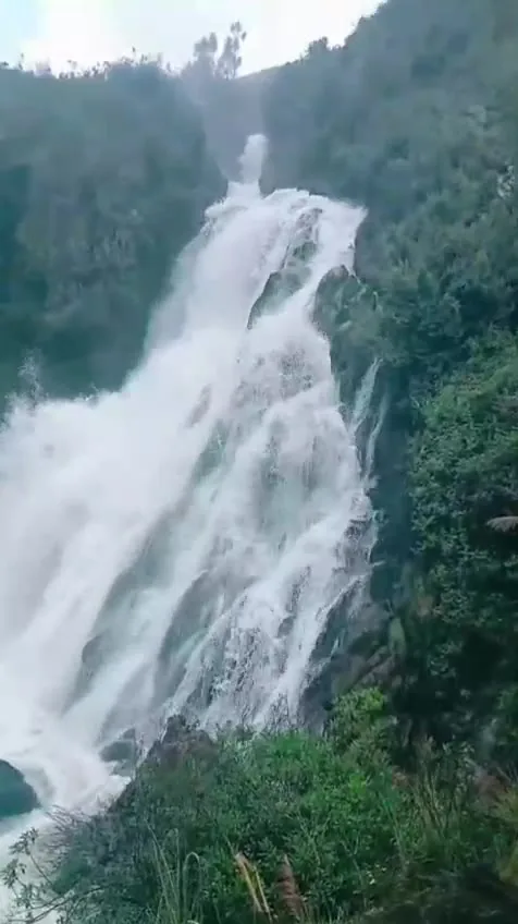 Cascada La Paccha, imagen del video original